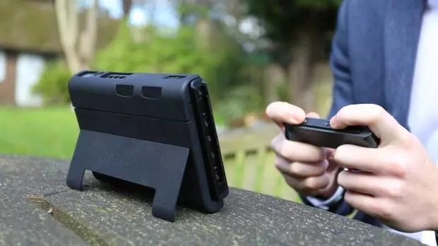 Nintendo’s First Switch Charging Case, SwitchCharge, Surpasses Crowdfunding Goal